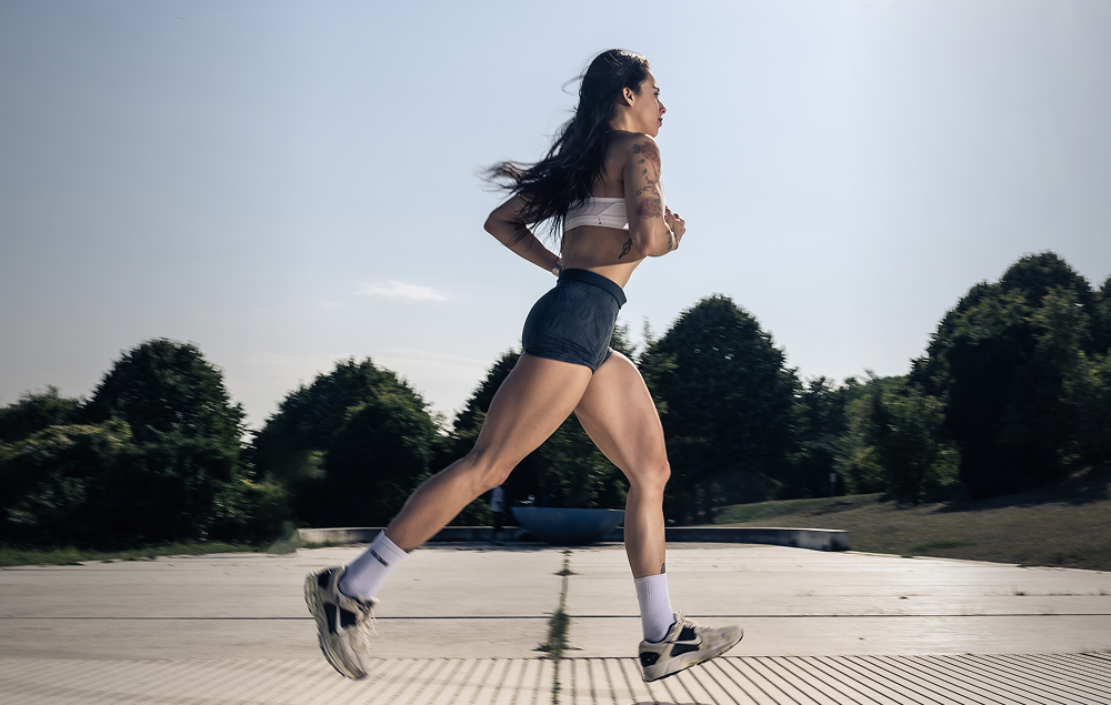 Nutrition sportive chez la femme : les bases à connaître